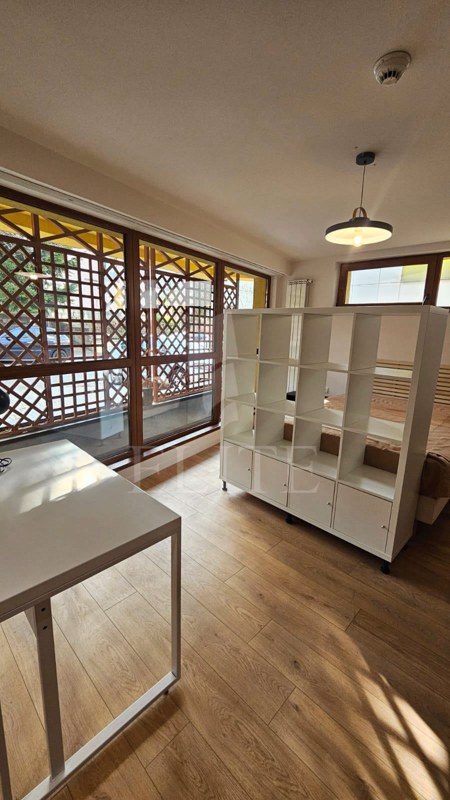 Apartament o camera în zona str. Bisericii Ortodoxe, str. Republicii-1012480
