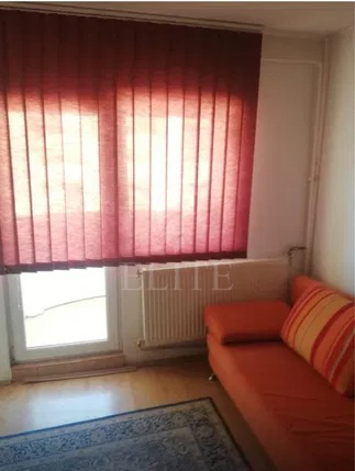Garsoniera în zona ZORILOR-1034717