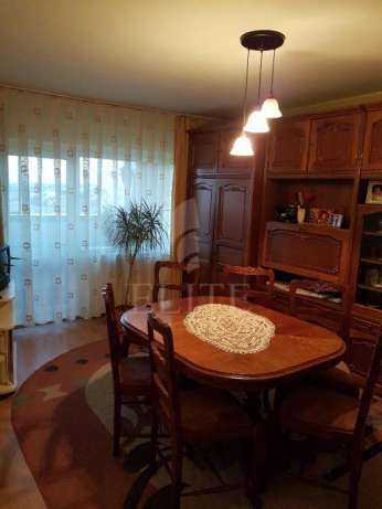Apartament 4 camere în zona Zorilor-1034754