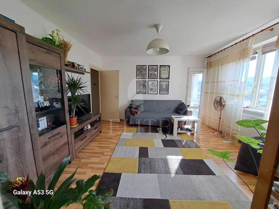 Apartament 2 camere în zona PLOPILOR-1036197
