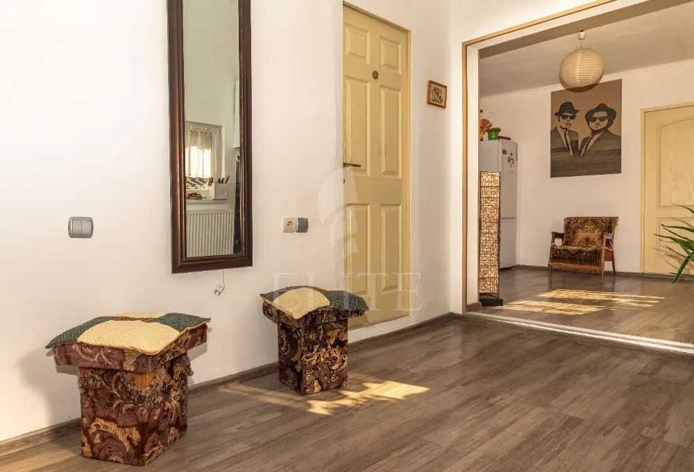 Apartament 4 camere în zona Piata Muzeului-1049356