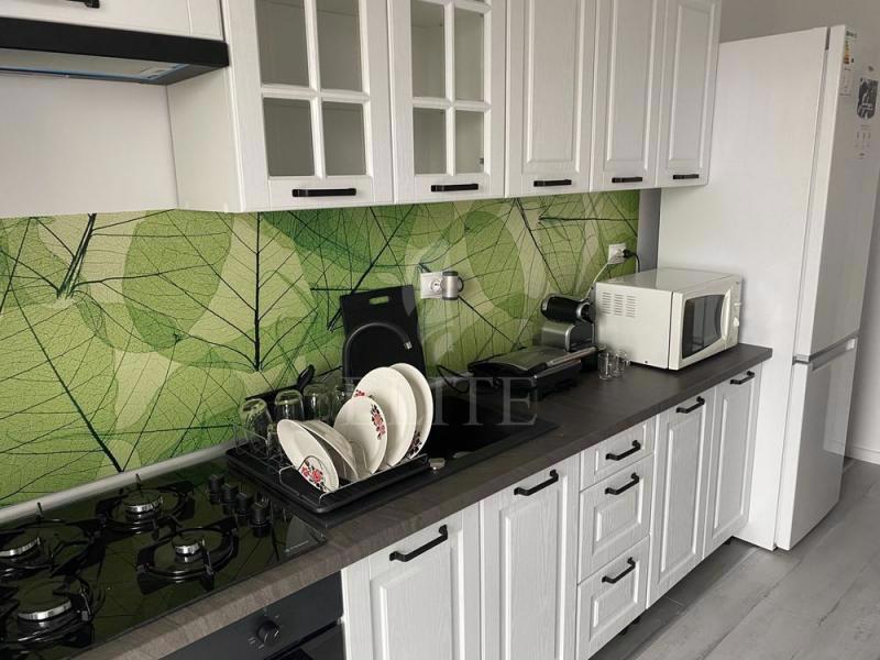Apartament o camera în zona SEMICENTRALA-1052352