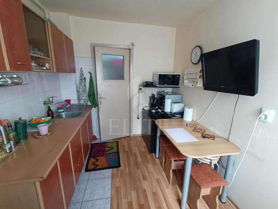 Apartament 2 camere în zona CASA VIKINGILOR-1053337
