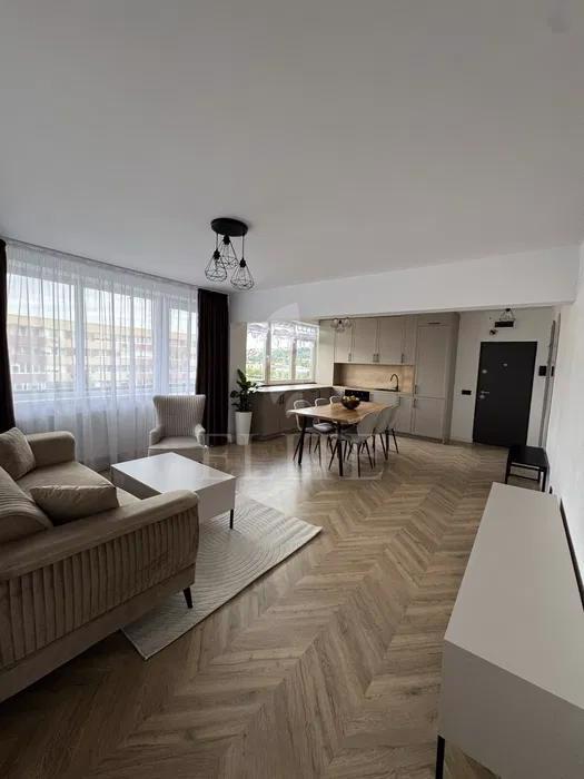 Apartament 3 camere în zona B-DUL 1 DECEMBRIE-1054938