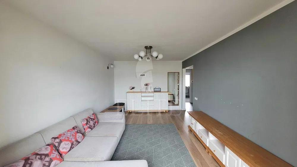 Apartament 3 camere în zona INTRE LACURI-1057360