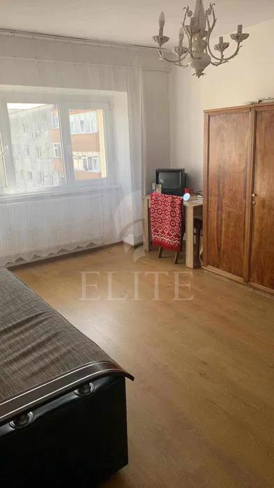 Apartament 3 camere în zona IZLAZULUI-1057468