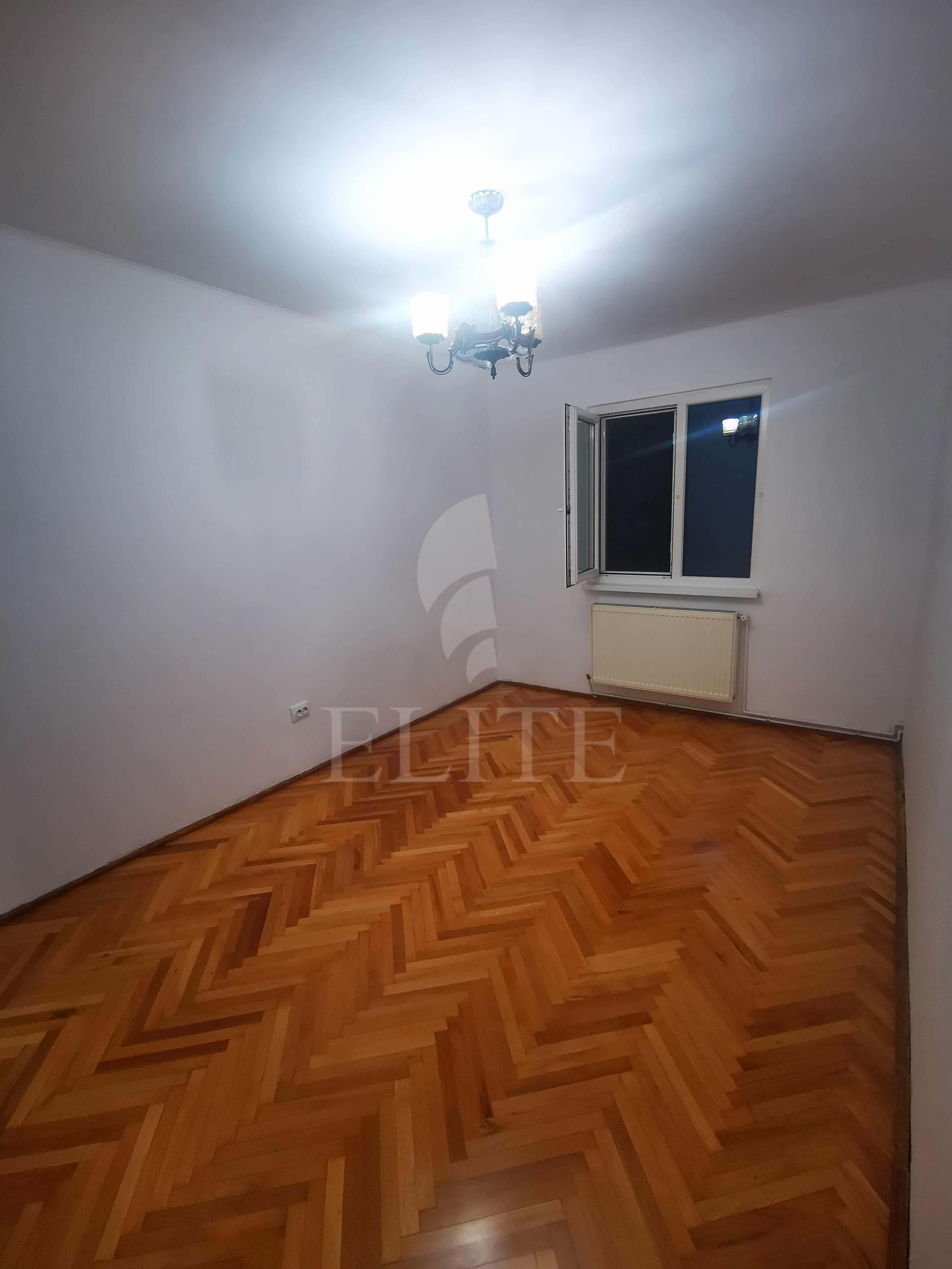Apartament 3 camere în zona GRIGORE ALEXANDRESCU-1058164