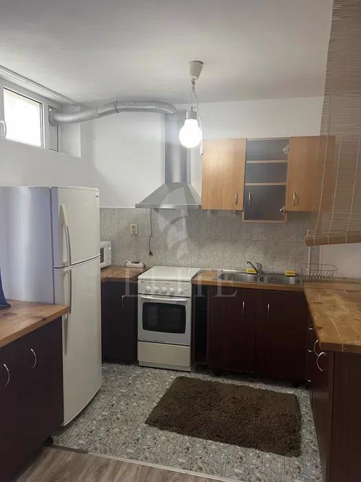 Garsoniera în zona 1 DECEMBRIE-1058430