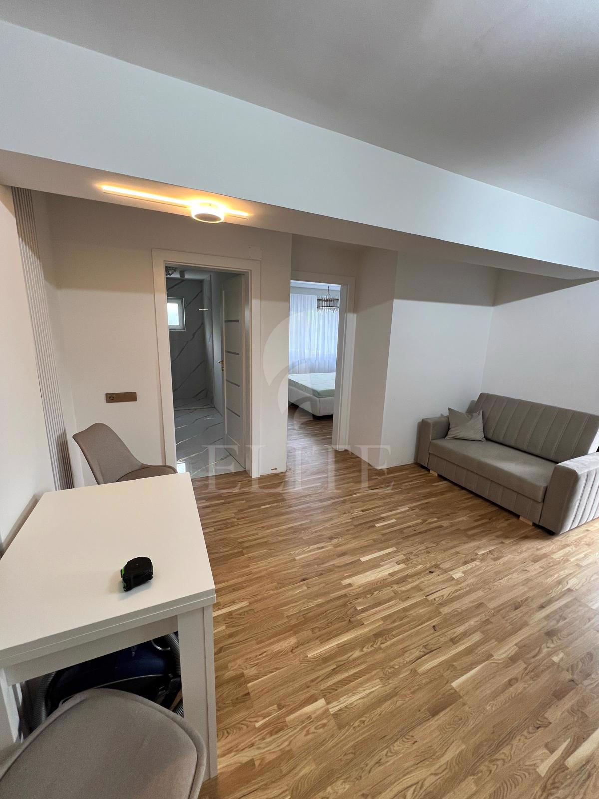 Apartament o camera în zona CALEA TURZII-1060473
