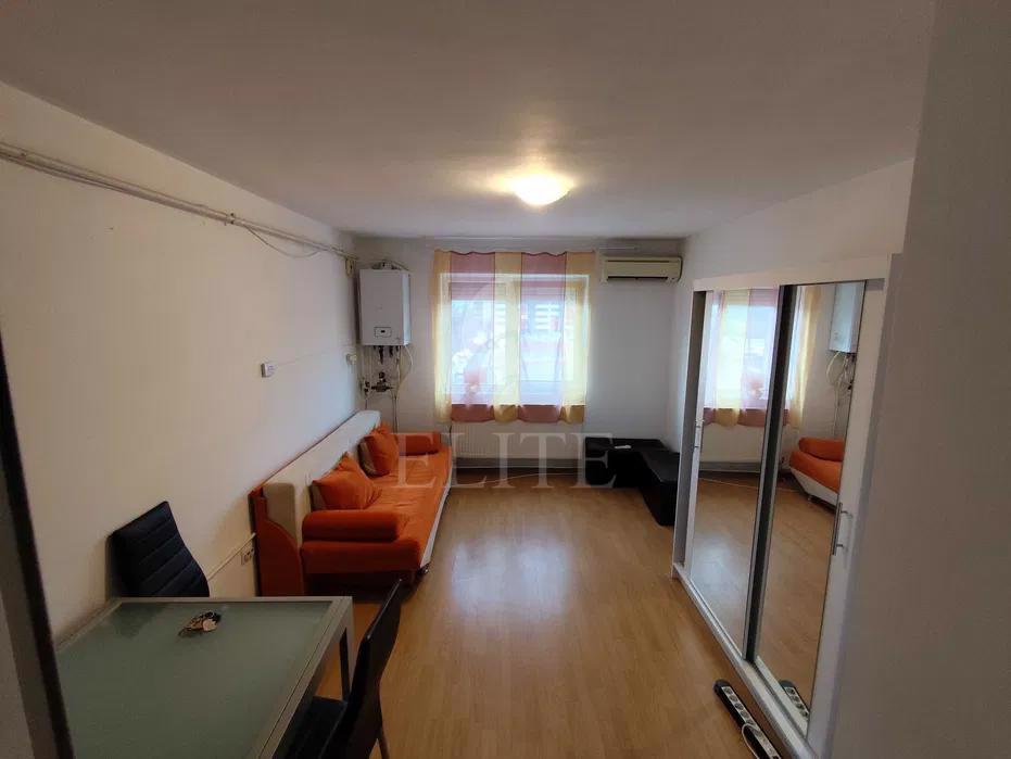 Garsoniera în zona FABRICII-1062106