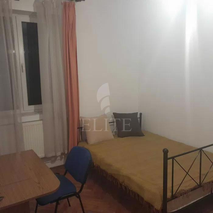 Apartament o camera în zona PIATA CIPARIU-1062743