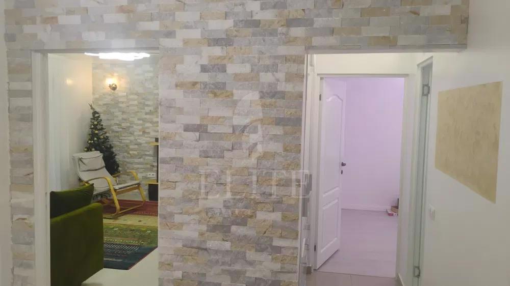 Apartament 3 camere în zona NEGOIU-1066073