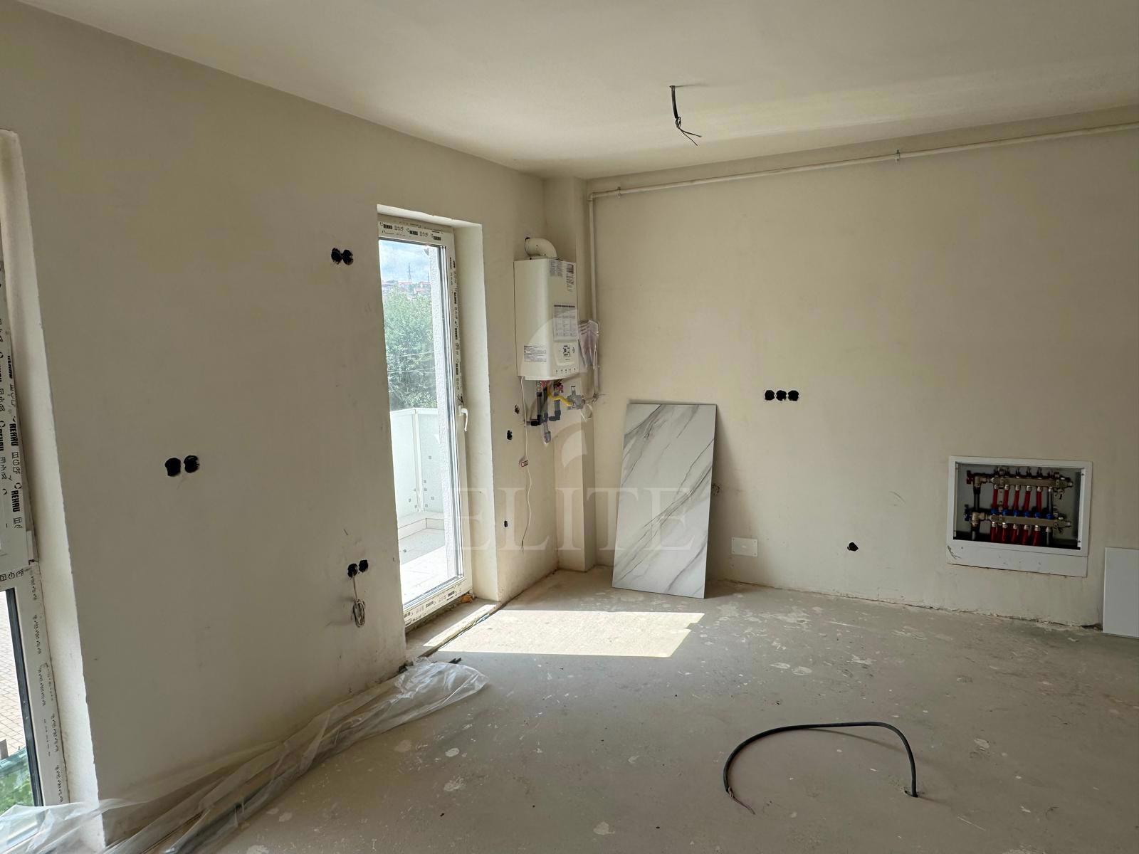 Apartament o camera în zona CAMPULUI-1066304