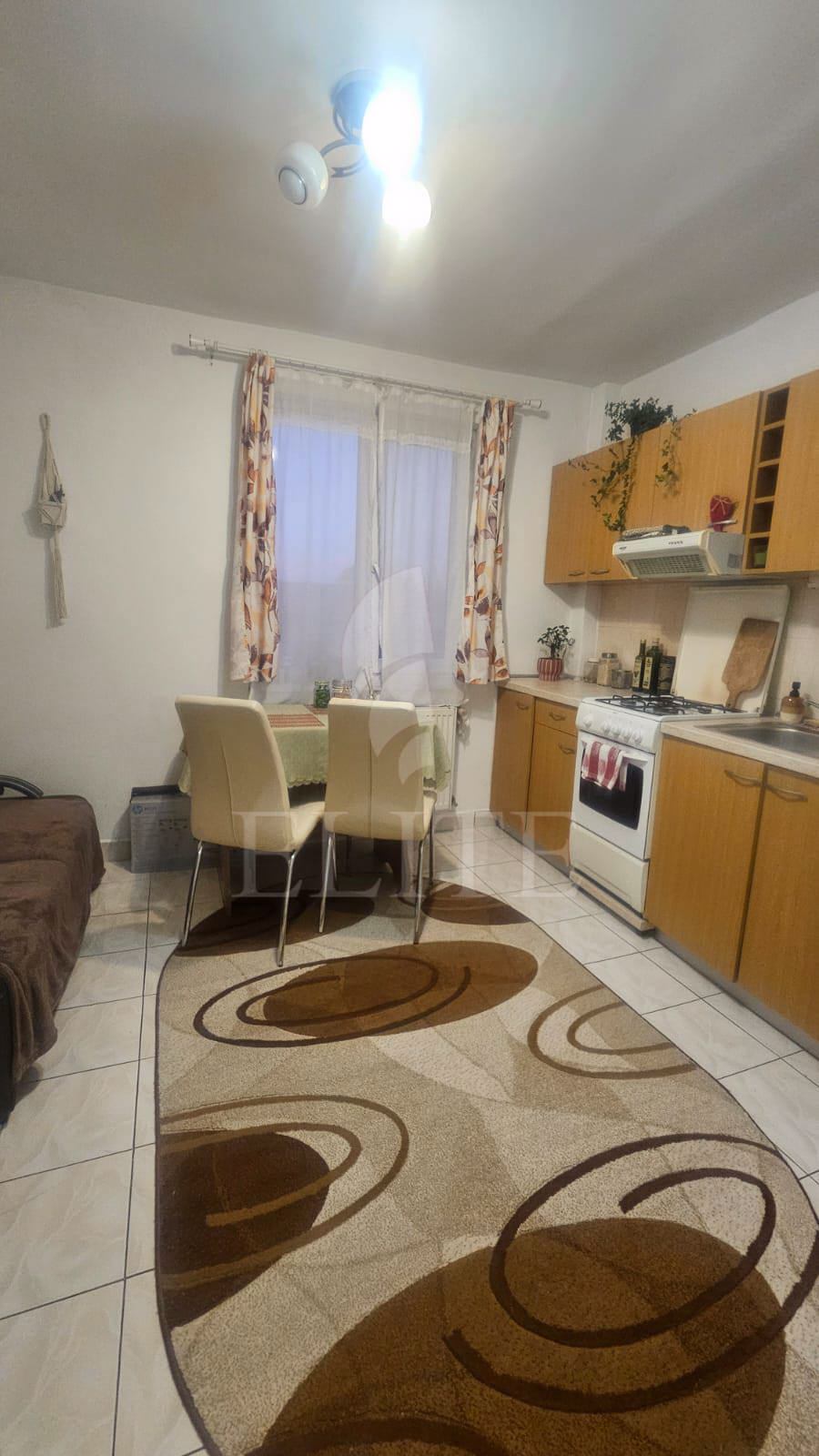 Apartament o camera în zona LIVIU REBREANU-1068093