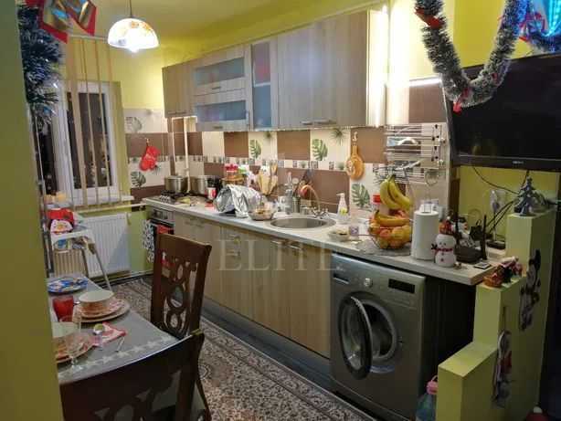 Apartament 3 camere în zona Aurel Vlaicu-1068448