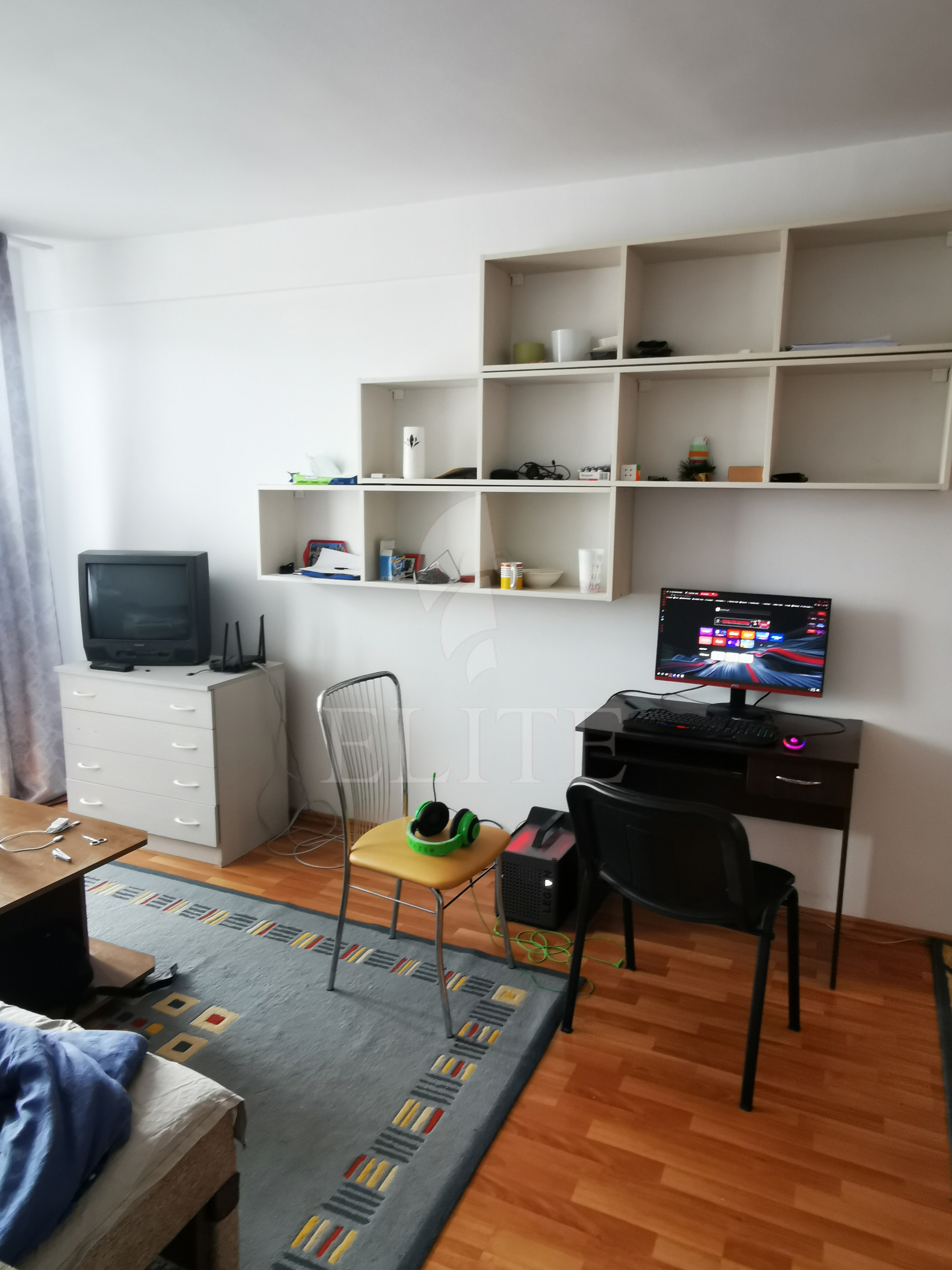 Apartament o camera în zona BUCURESTI-1068915