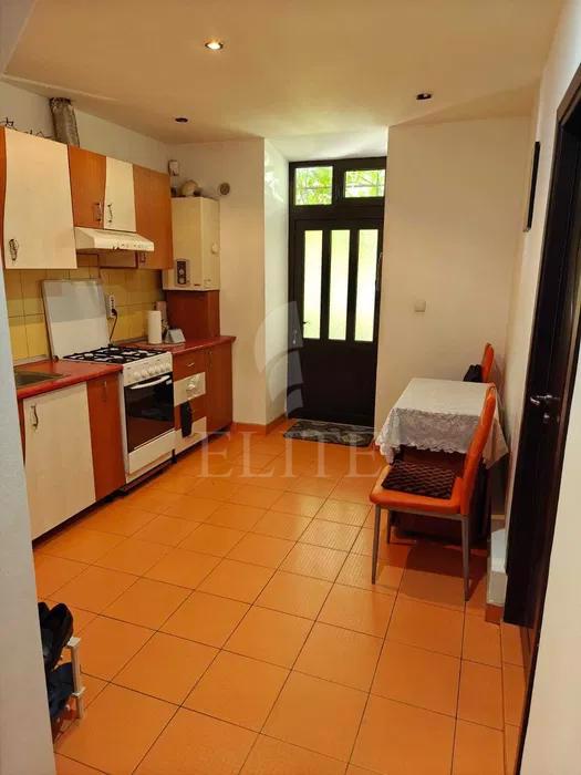 Apartament o camera în zona STRAZII DOROBANTILOR-1070572