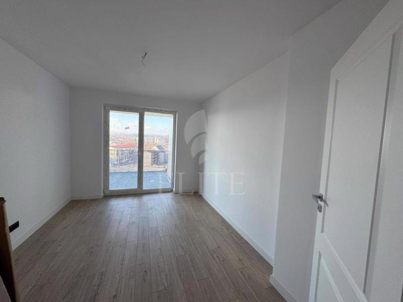 Apartament 3 camere în zona FABRICII-1073119