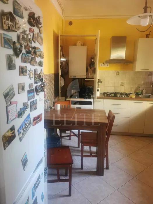 Apartament 2 camere în zona PARIS-1074113