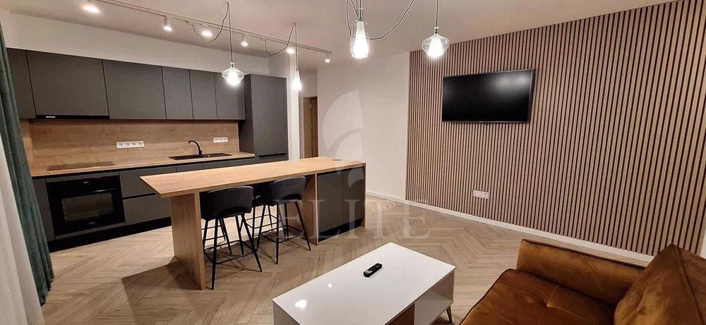 Apartament 2 camere în zona SEMICENTRALA-1077905