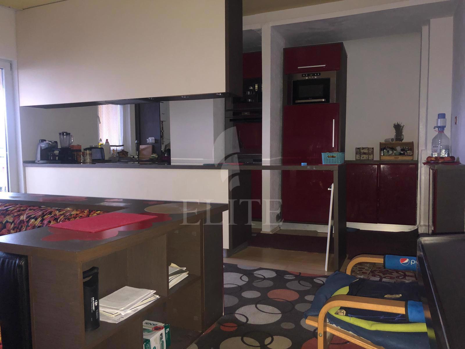 Apartament 3 camere în zona PASTEUR-1078315