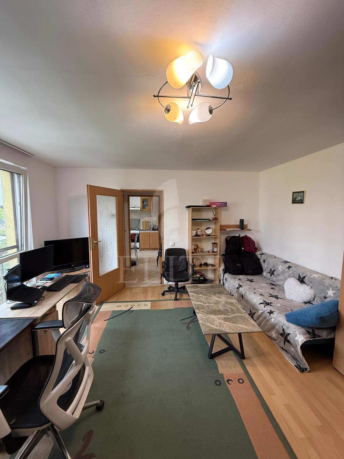 Apartament o camera în zona INTRE LACURI-1094811
