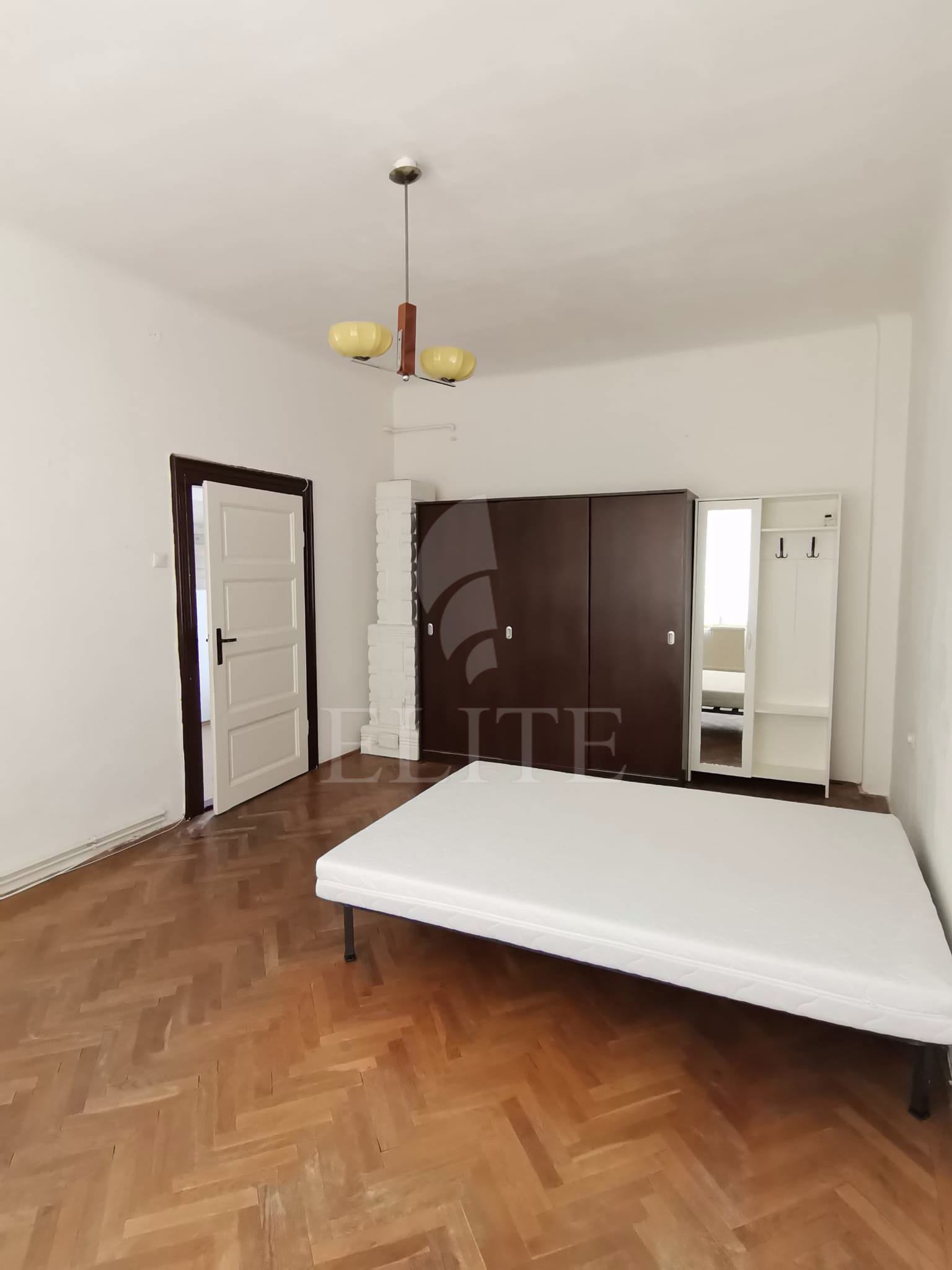 Apartament o camera în zona Spitalul Militar-1099203