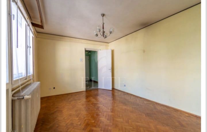 Apartament 3 camere în zona HERMES-1135403