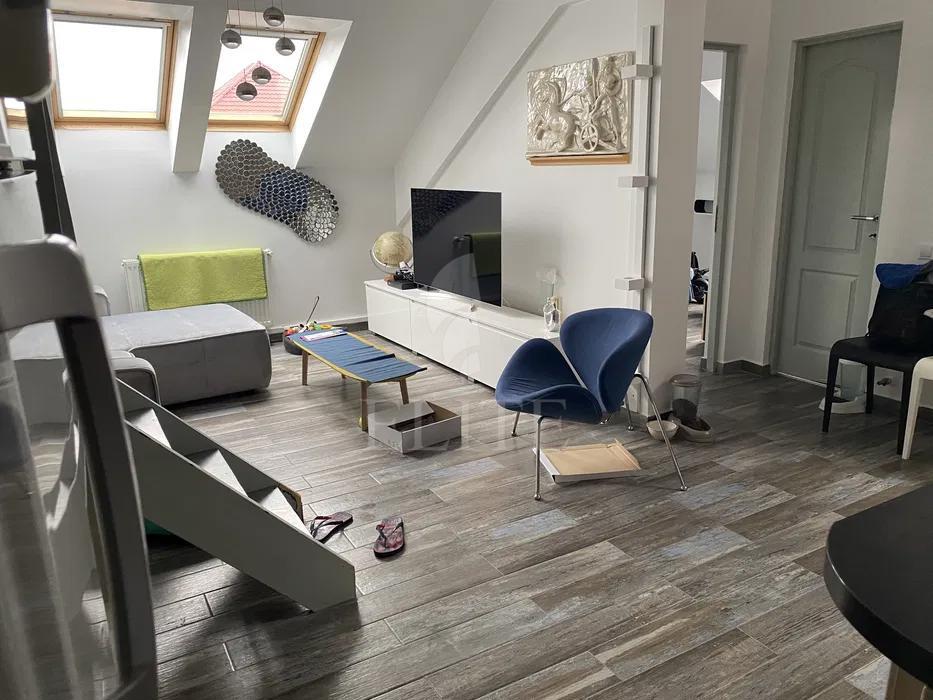 Apartament 3 camere în zona GHEORGHENI-1146532