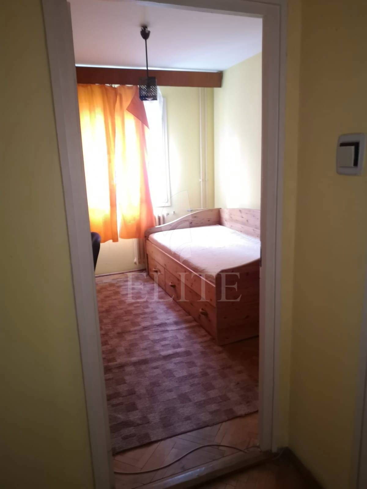 Apartament 3 camere în zona DIANA-1146591