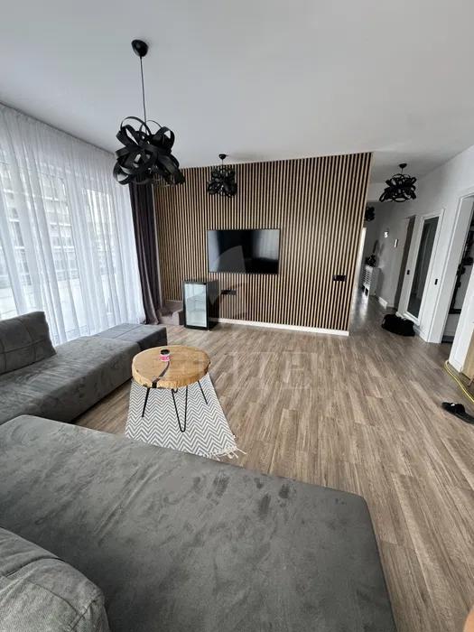 Apartament 3 camere în zona OASULUI-1152838