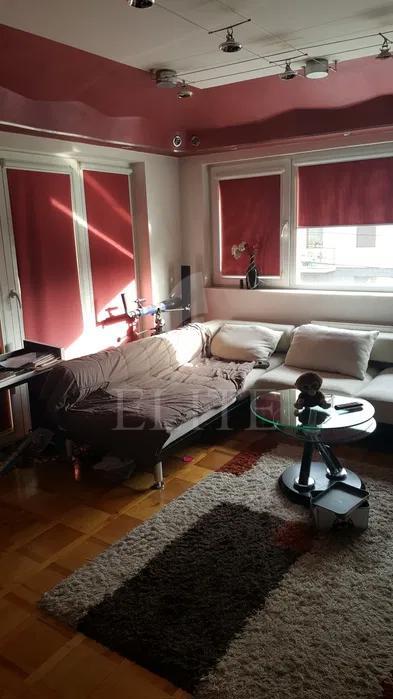Apartament 4 camere în zona Grand Italia-1153182