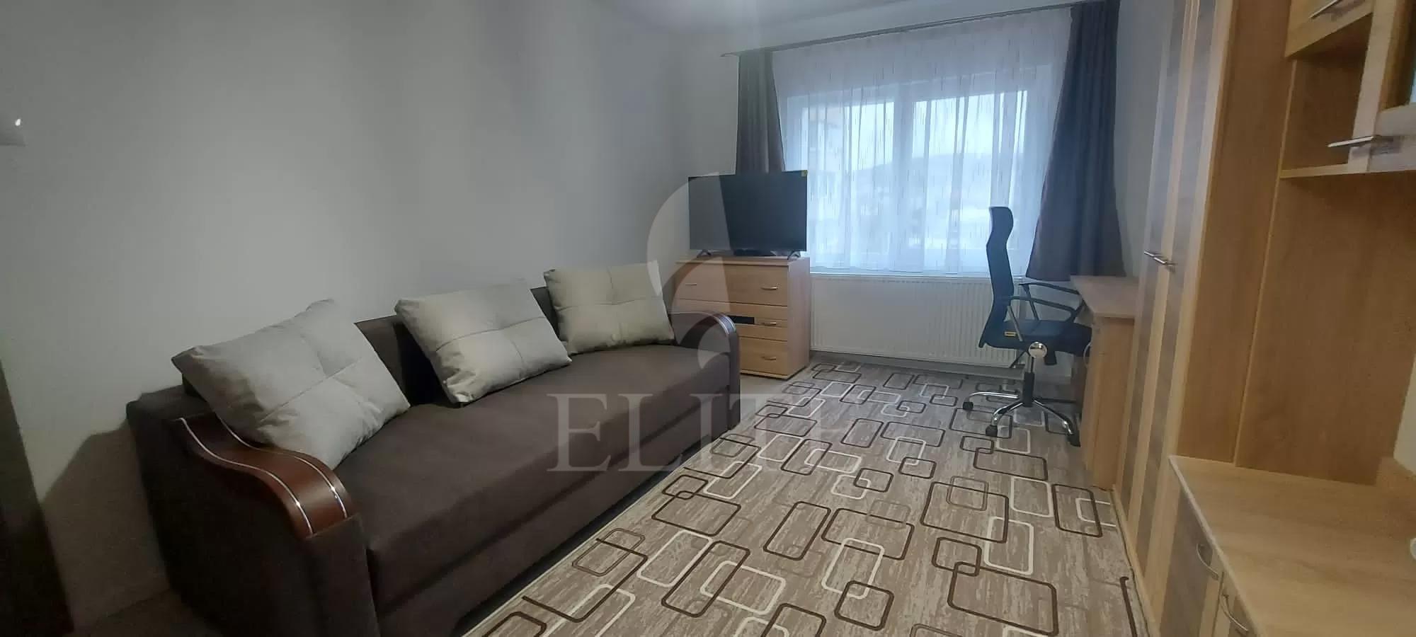 Apartament o camera în zona NAPOLACT-1158251