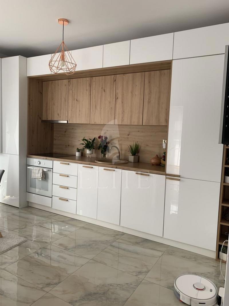 Apartament 3 camere în zona OASULUI-1159303