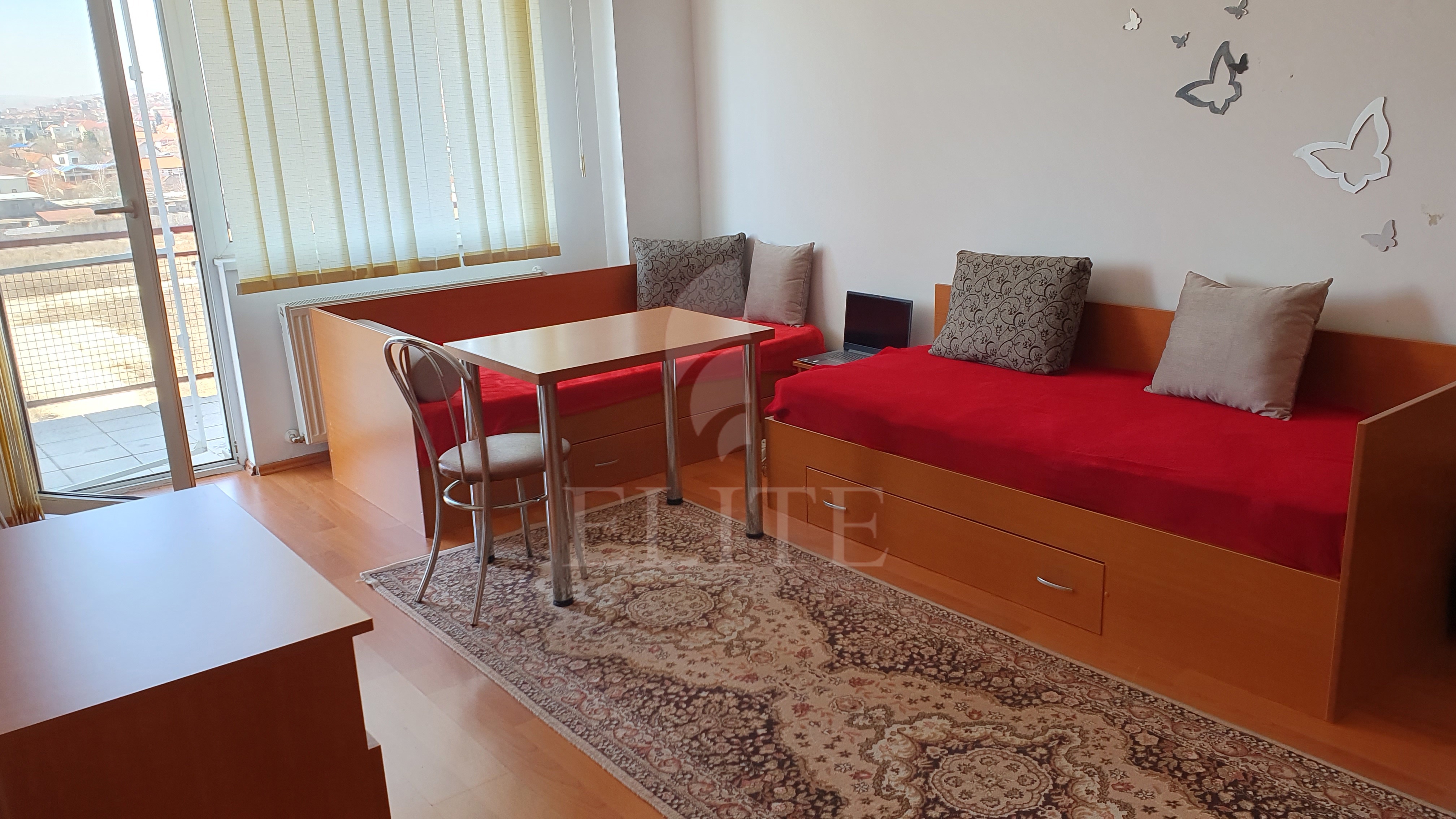 Apartament o camera în zona OASULUI-1160538