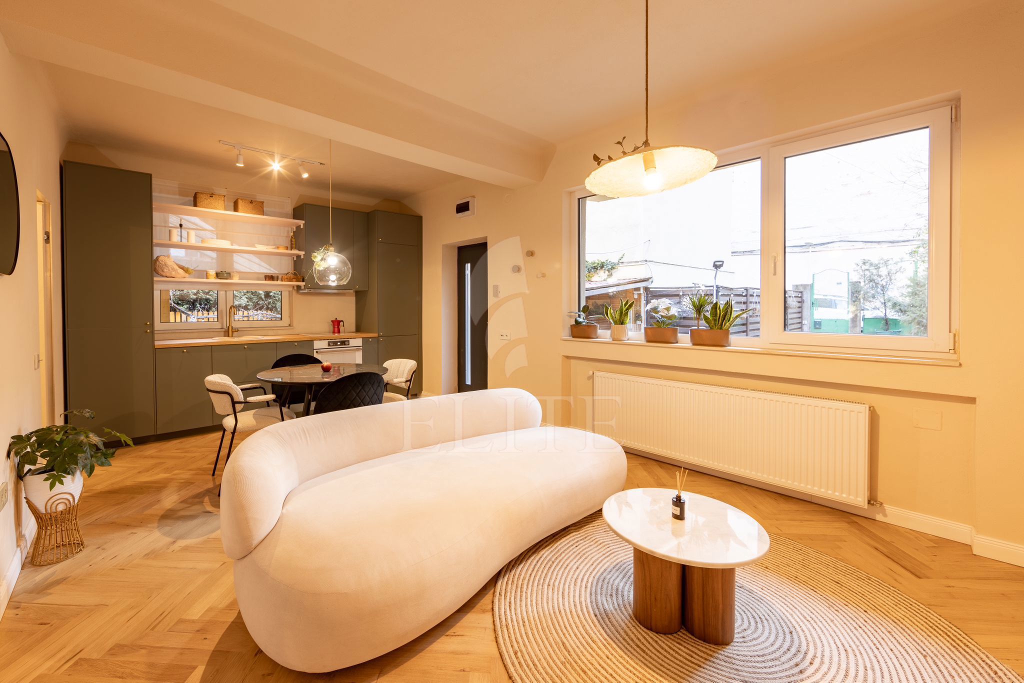 Apartament 2 camere în zona CENTRALA-1161339