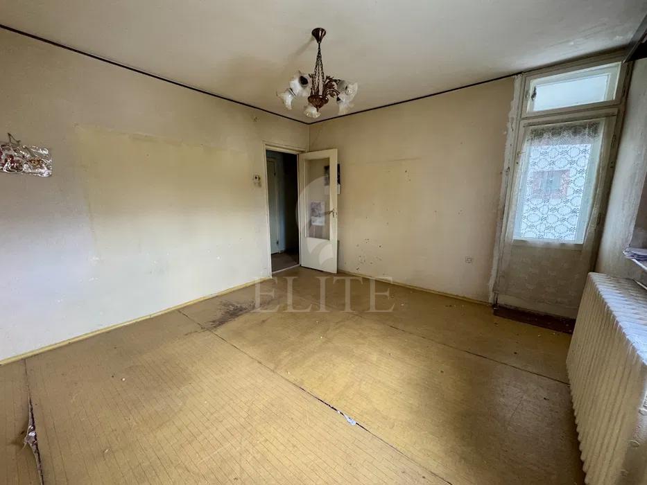 Apartament 2 camere în zona STRAZII MEHEDINTI-1161531