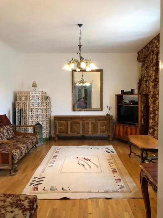 Apartament 3 camere în zona SEMICENTRALA-1163921