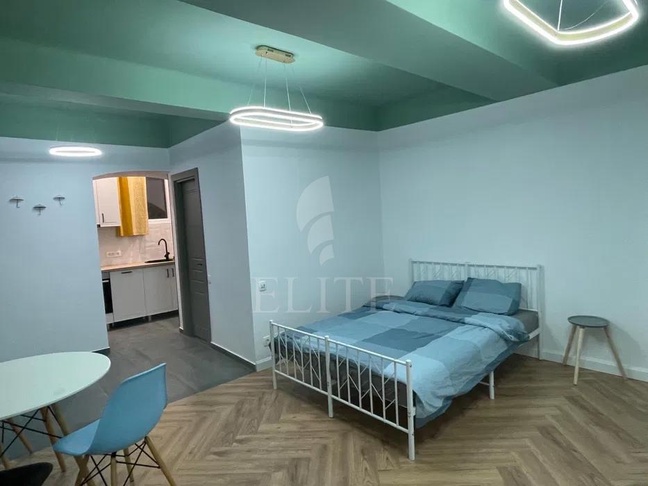 Apartament o camera în zona PIATA MIHAI VITEAZUL-1165425