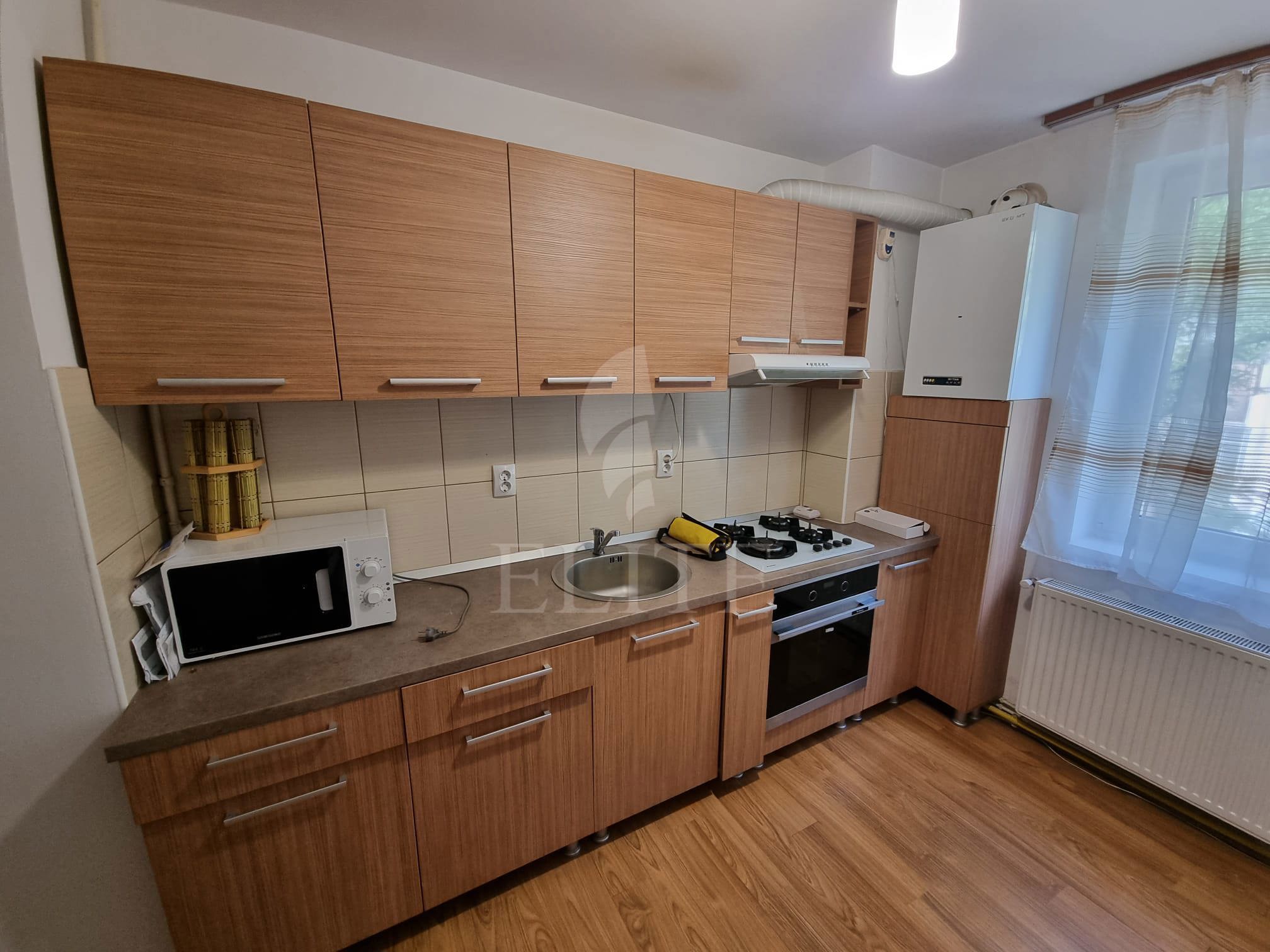 Apartament 2 camere în zona Zona Hotel Royal-1167869