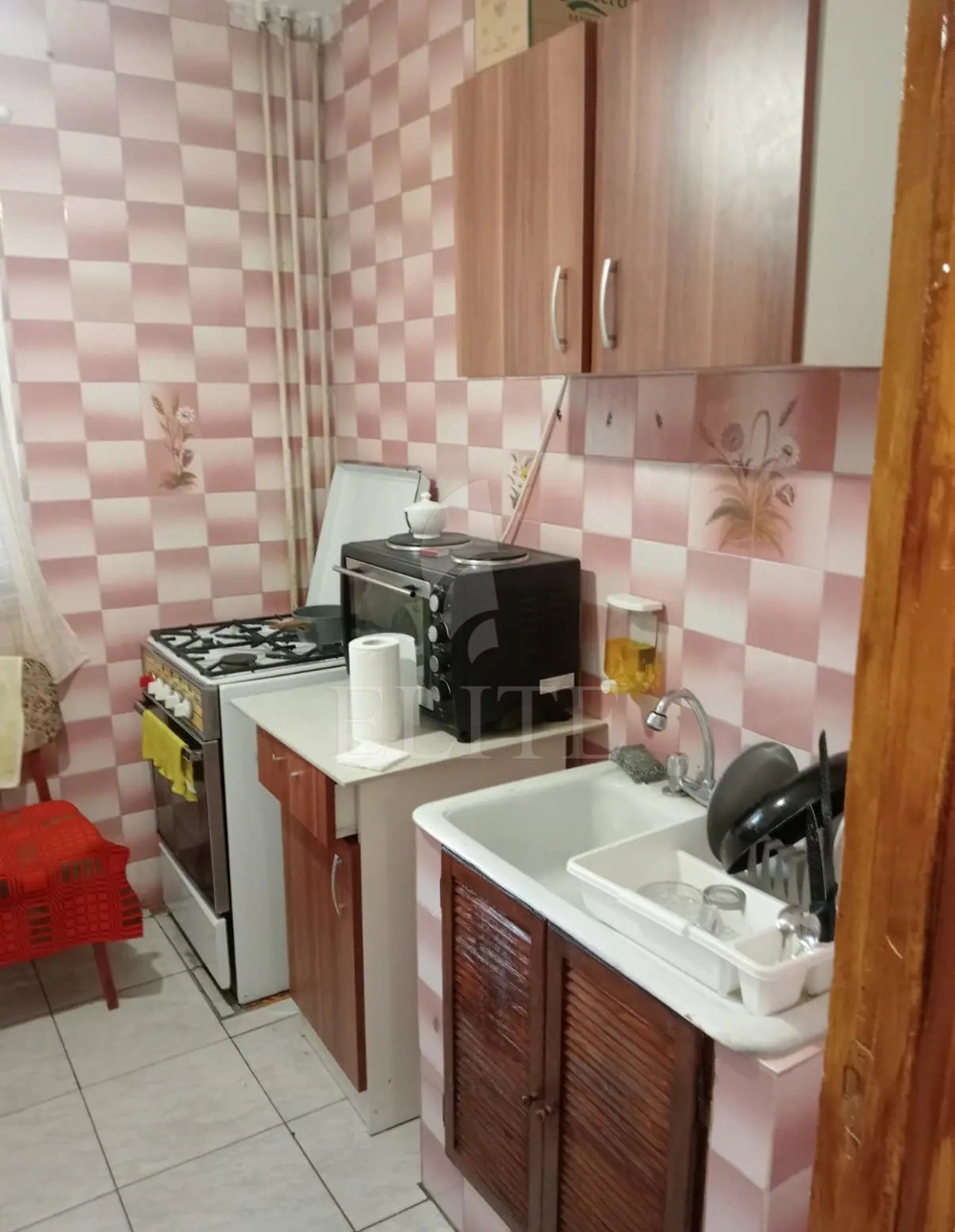 Apartament 2 camere în zona STRAZII CRINULUI-1170703