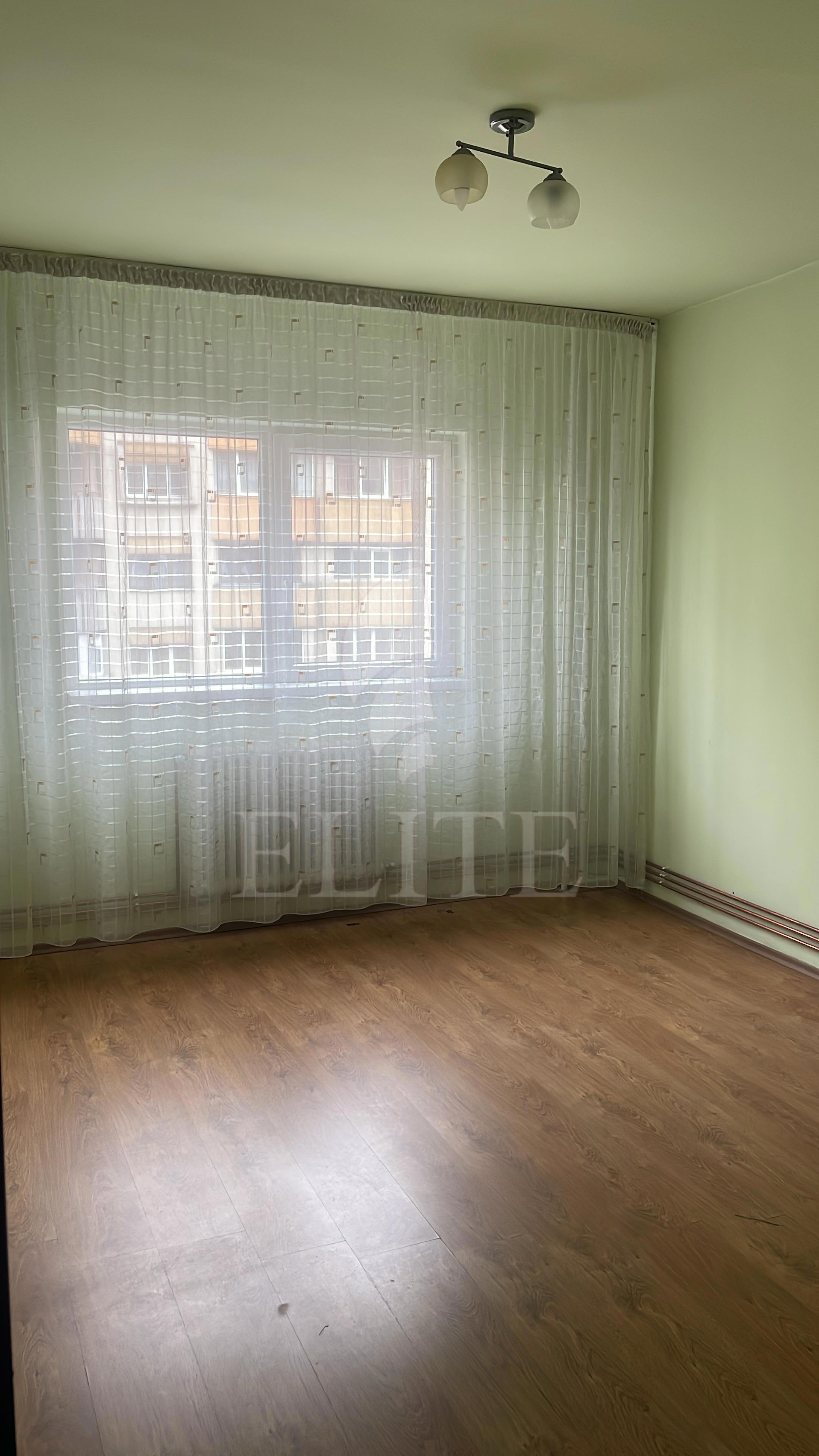 Apartament 2 camere în zona STRAZII FABRICII-1170936