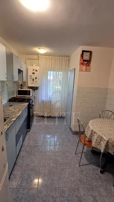 Apartament 3 camere în zona STRAZII GHEORGHE DIMA-1173911