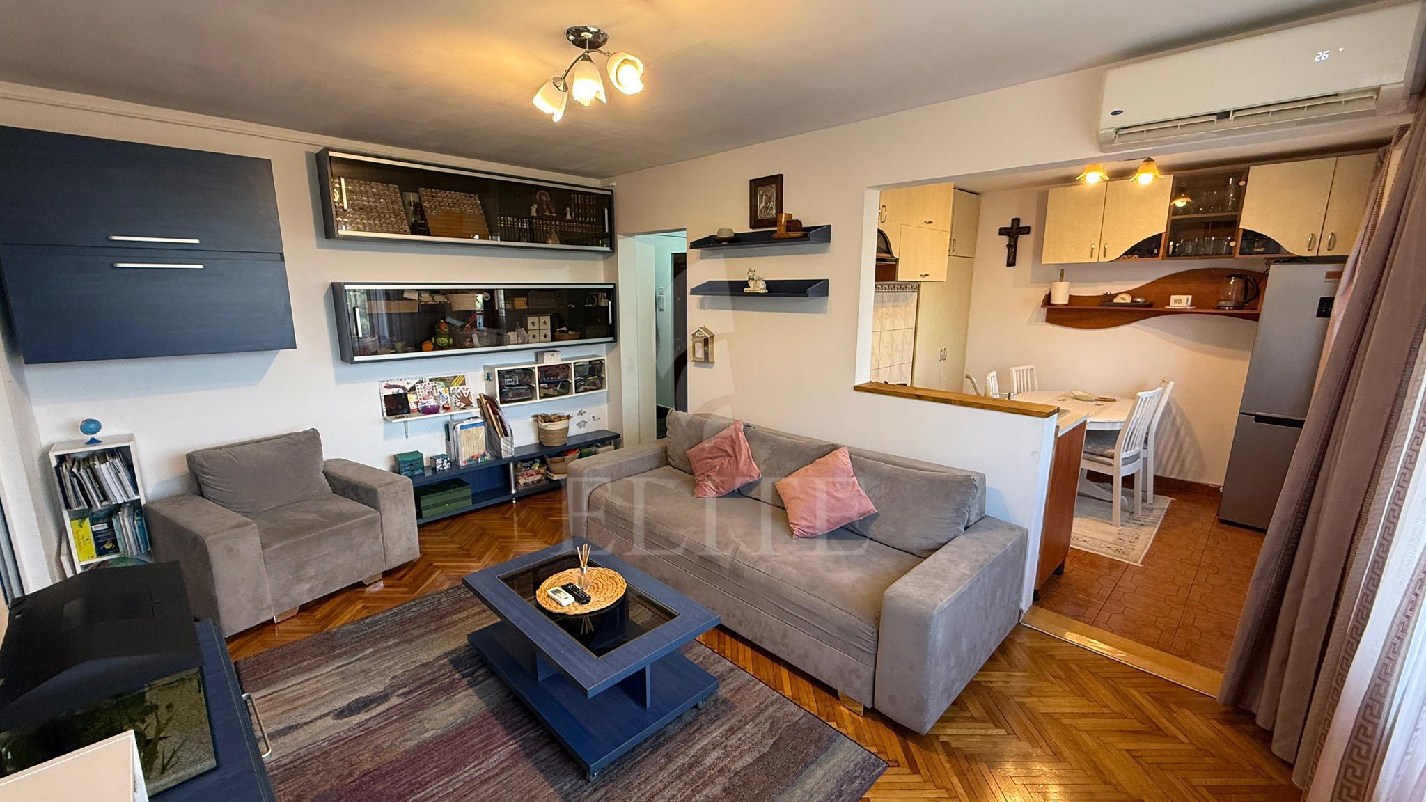 Apartament 2 camere în zona STRAZII BORESEC-1179330