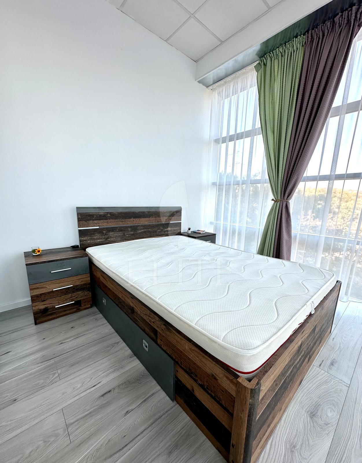 Apartament 3 camere în zona IRIS-1180672