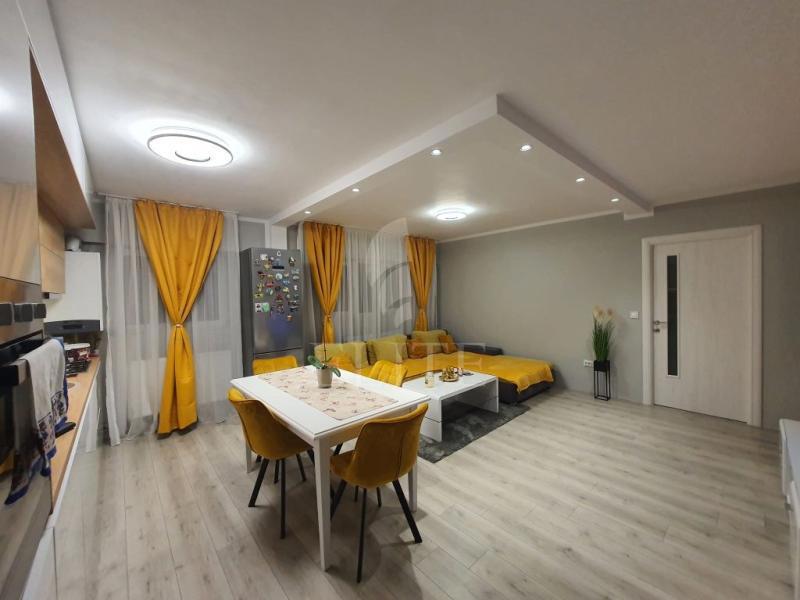 Apartament 3 camere în zona VIVO-1180953