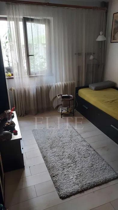 Apartament 3 camere în zona HERMES-1181209