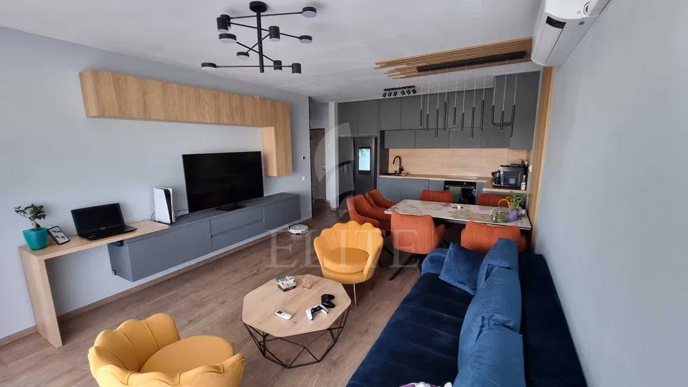 Apartament 3 camere în zona BAZA SPORTIVA-1181448