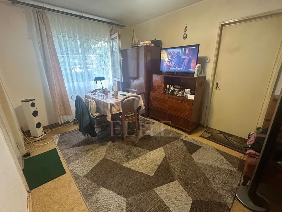 Apartament 3 camere în zona MC DONALDS-1181521