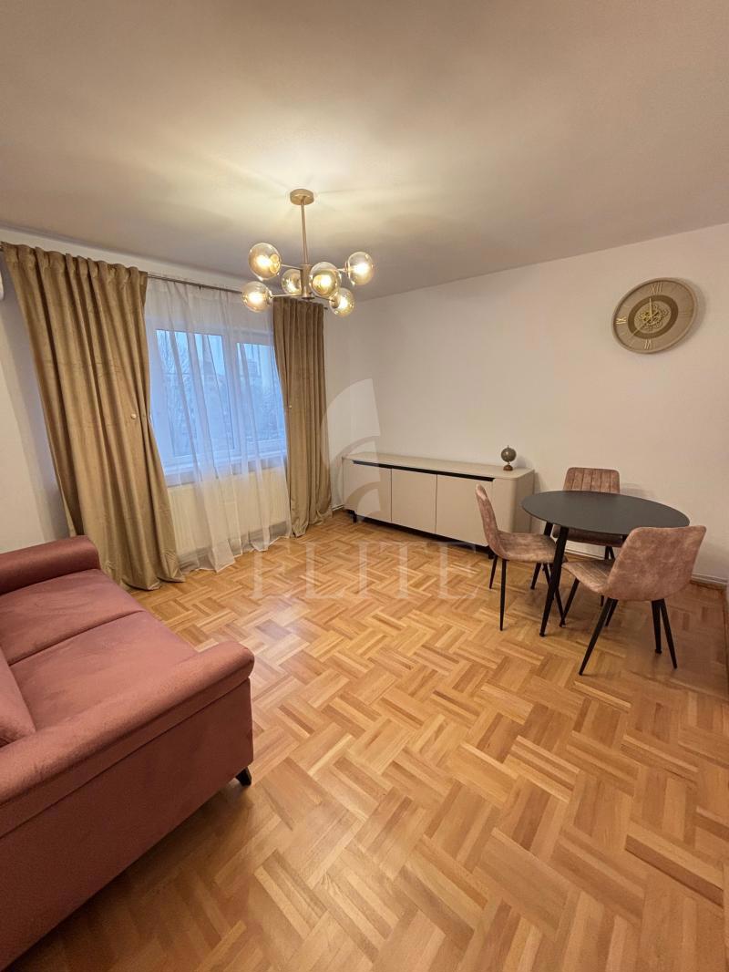 Apartament 4 camere în zona BUCEGI MINERVA-1181769